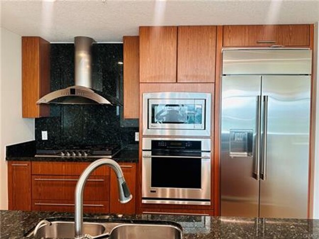 Building Photo - CROWN JEWEL OF URBAN ELEGANCE: BEST RENTAL...