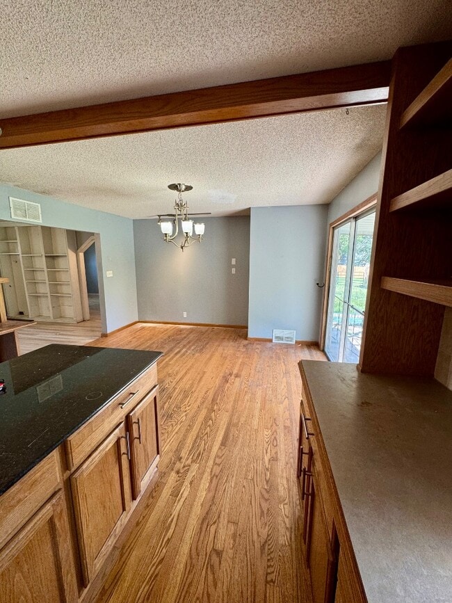 Building Photo - 209 SW 7th St