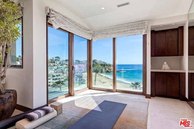 Building Photo - 88 Emerald Bay