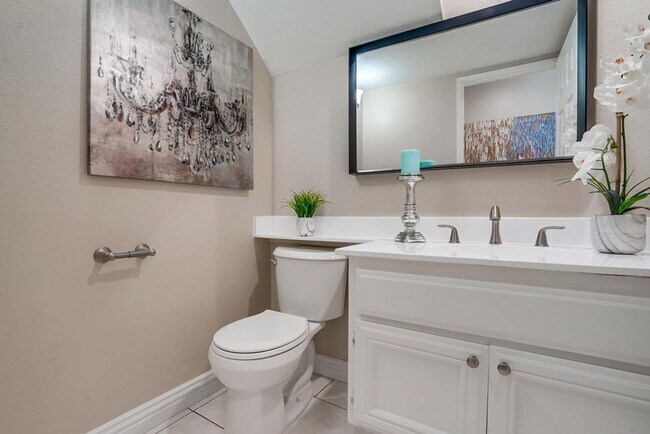 Building Photo - Your Dream Home Awaits on a Peaceful Cul-de-Sac!