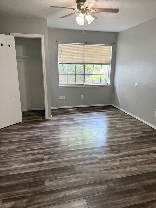 Building Photo - Charming  4-Bedroom Home in the Village!