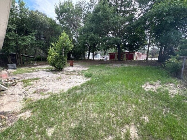 Building Photo - 1437 Ridgewood Dr
