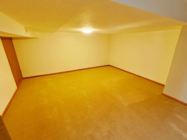 Building Photo - 3BR Andover Home for Rent