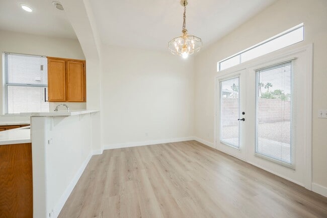 Building Photo - Honey, I’m Home! This Lovely 3 Bedroom, Two-Story Home Is Located In Summerlin.