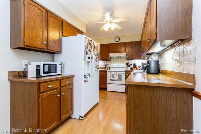 Building Photo - 1860 Christy Ct