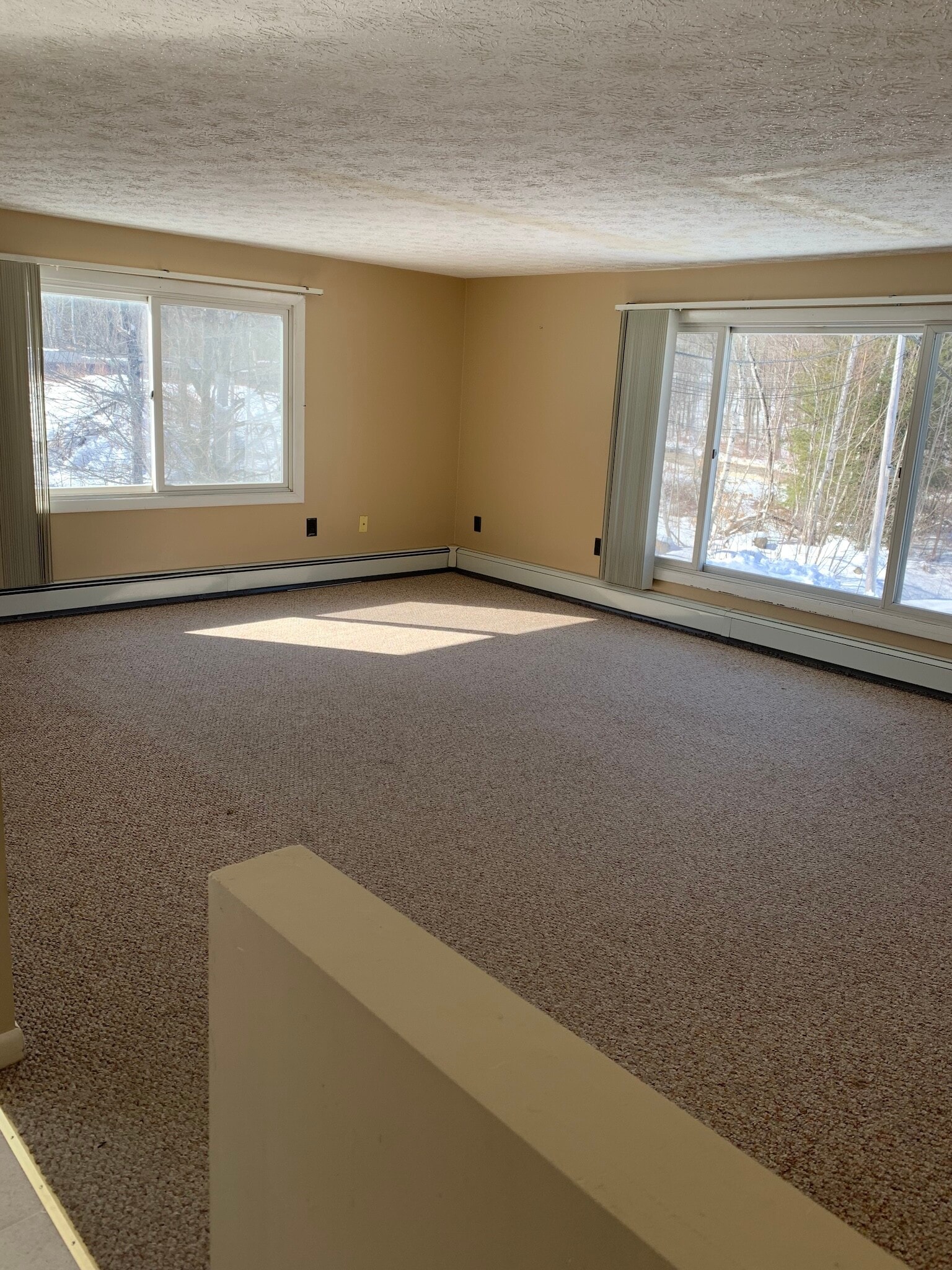 Building Photo - 51 Pelton Hill Rd