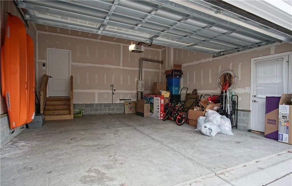 Building Photo - 13420 Harbor Dr