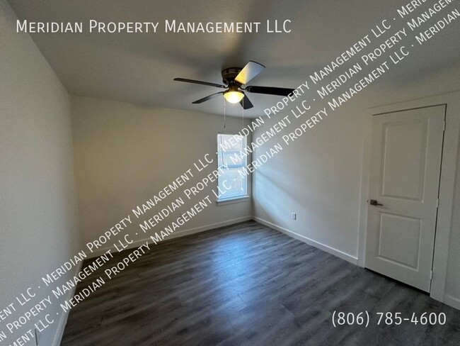 Building Photo - 5536 Lehigh St