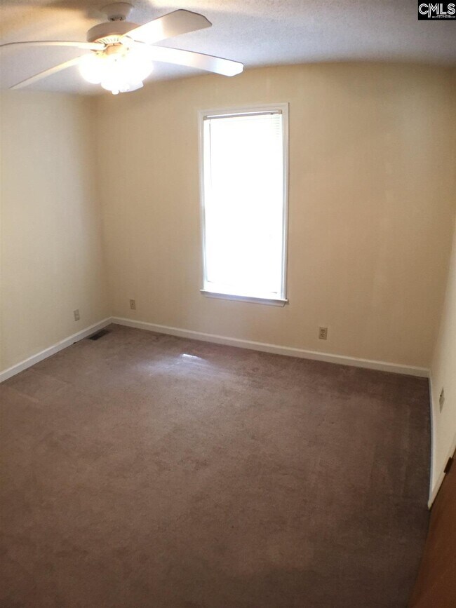 Building Photo - 29 Kolob St