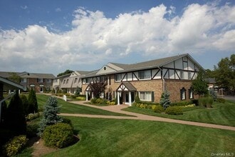 Building Photo - 4 Starlight Walk