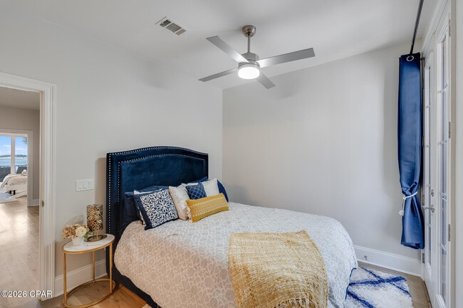 Building Photo - 3827 Mariner Dr