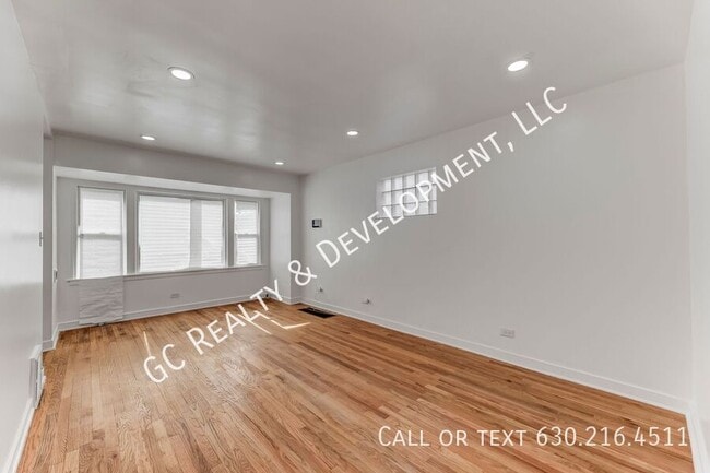 Building Photo - 8620 S Winchester Ave