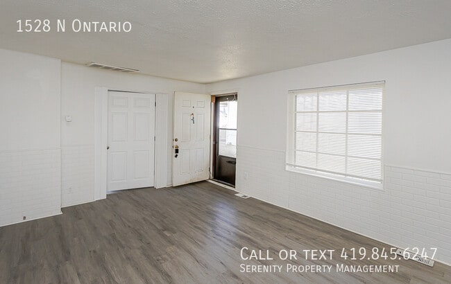 Building Photo - 1528 N Ontario-