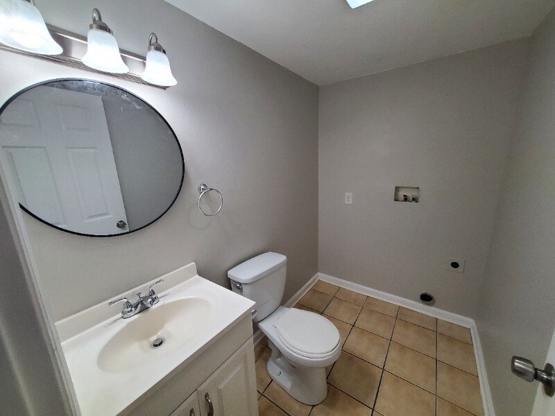 Building Photo - 4093 Mica Ave