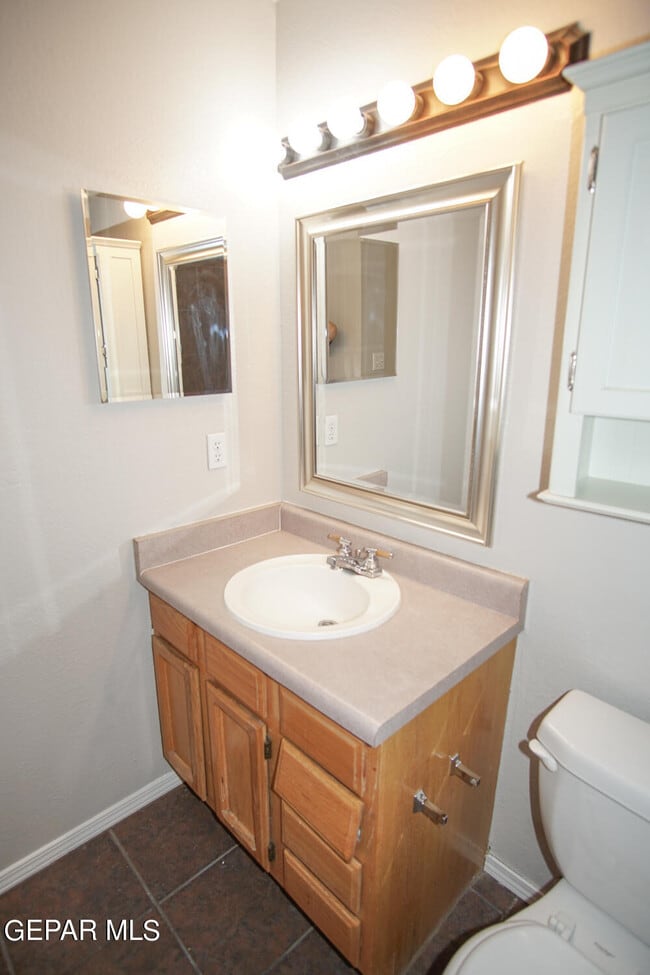 Building Photo - 2348 Mermaid Dr