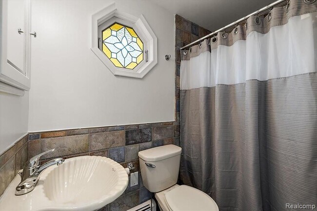 Building Photo - 37697 Mast Ct