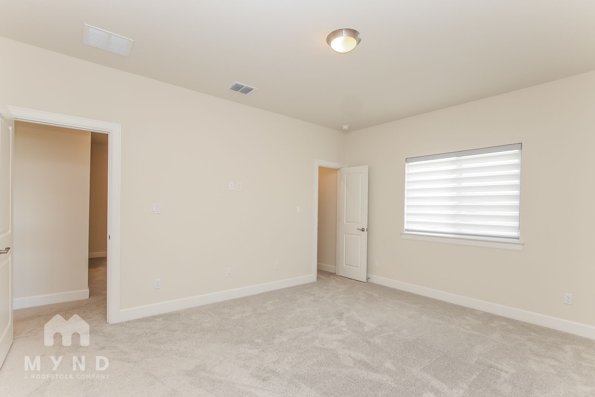 Building Photo - 607 Gunison Dr