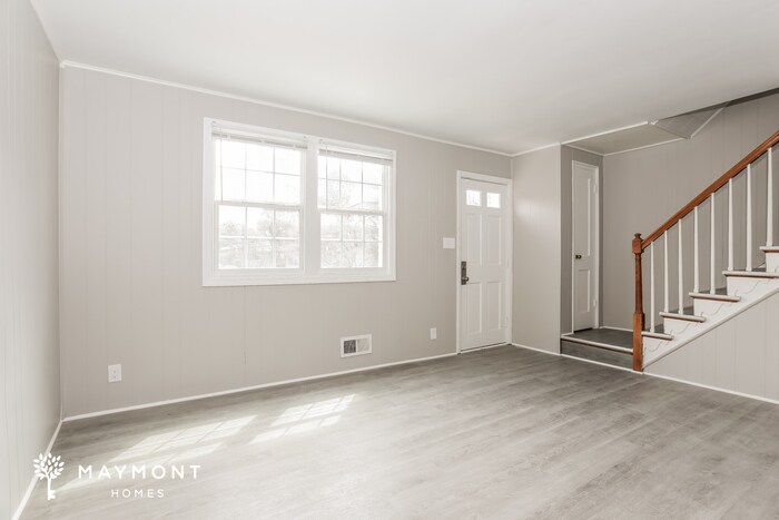 Building Photo - 446 S Chapel Gate Ln