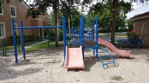 Building Photo - 4856 State Rd