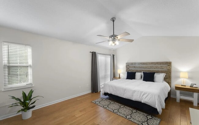 Building Photo - 1442 Spindrift Cir E