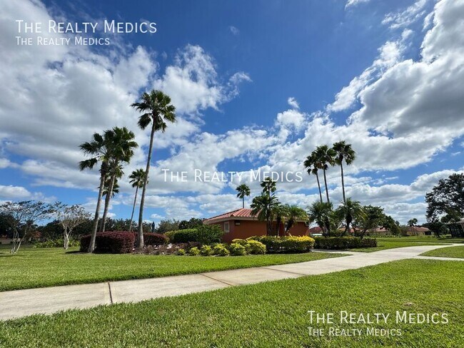 Building Photo - 202 Nova Ave