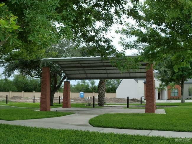 Building Photo - 37 Providence Ave