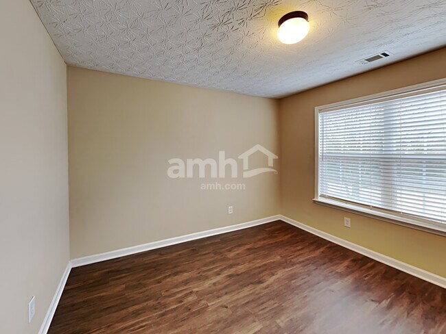 Building Photo - 2431 Lance Ridge Way