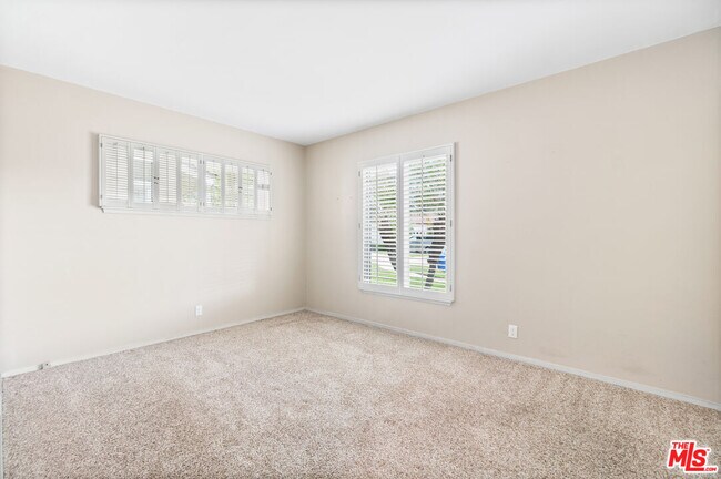 Building Photo - 9229 Shellyfield Rd