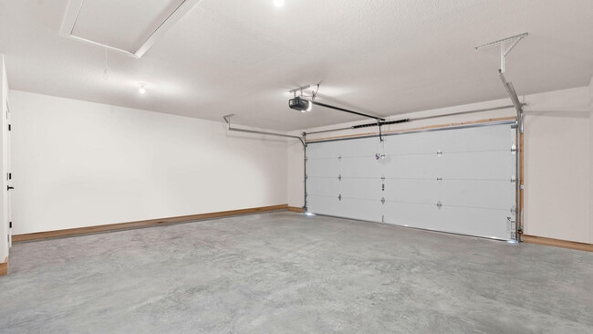 Building Photo - 4405 Royal County Rd