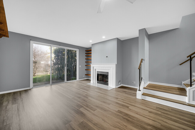Building Photo - 4430 Quill Ln