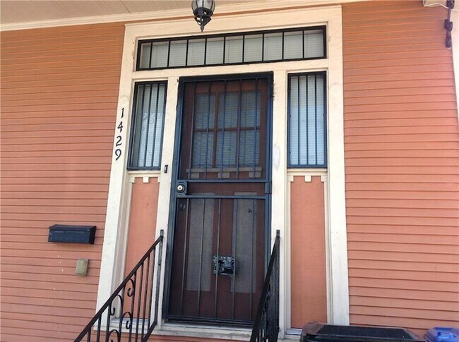 Primary Photo - 1429 France St