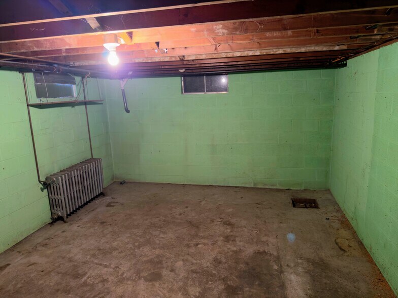 Building Photo - 1222 Katterman Hill Rd