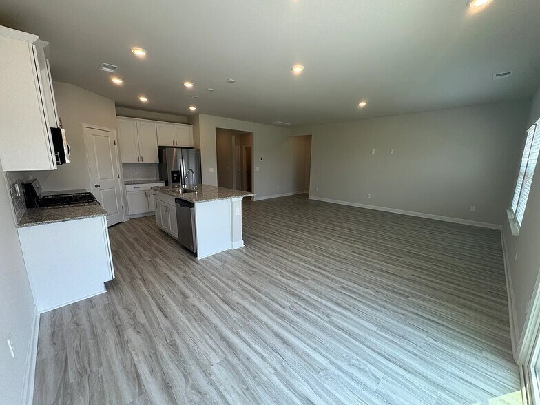 Building Photo - 818 Cypress Preserve Cir