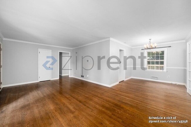 Building Photo - 2231 Allaire Ln NE
