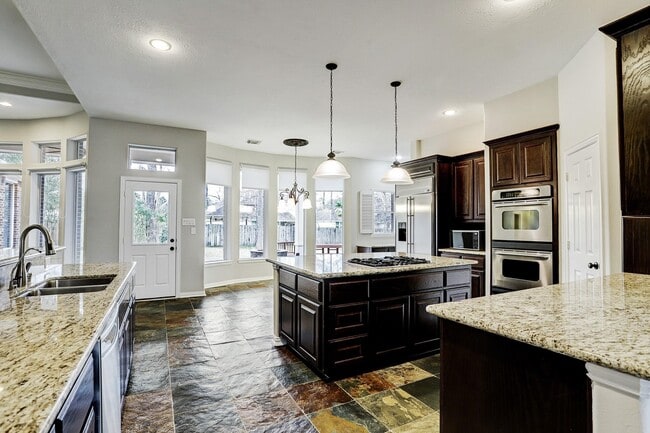 Building Photo - 62 Marquise Oaks Pl