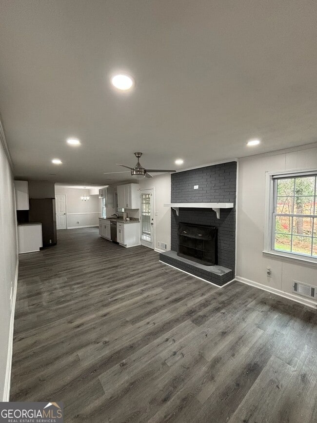 Building Photo - 6864 Arabian Terrace