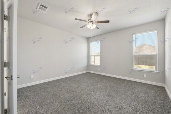 Building Photo - 1313 Trailblazer Wy