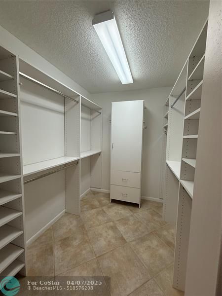 Building Photo - 5145 Brisata Cir