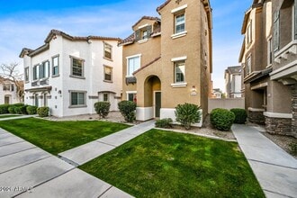 Building Photo - 933 W Aspen Way