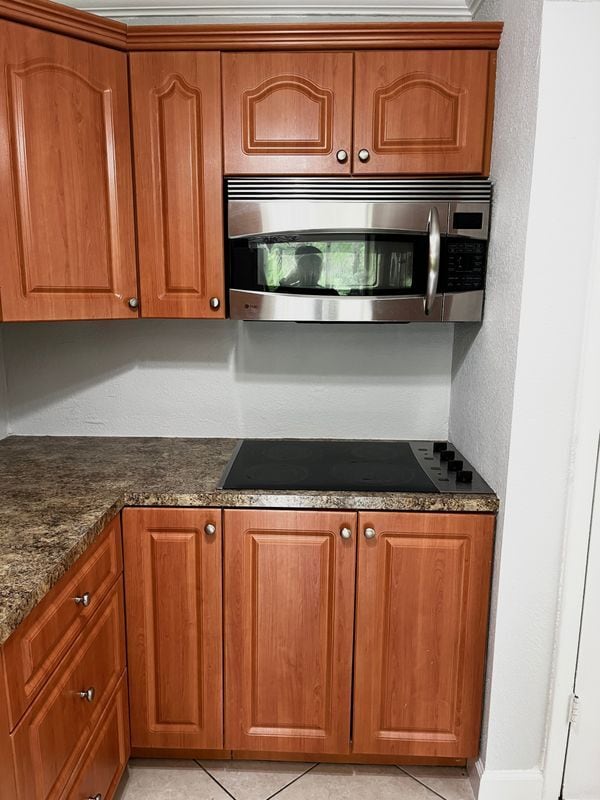 Building Photo - 8149 Lagos De Campo Blvd