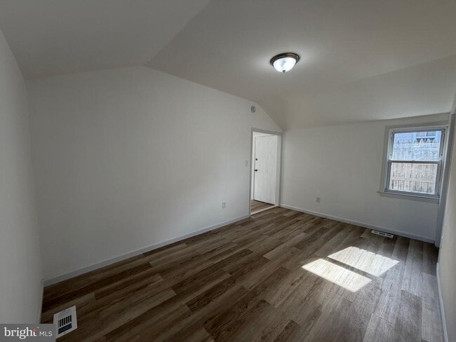 Building Photo - 226 Outlook Blvd