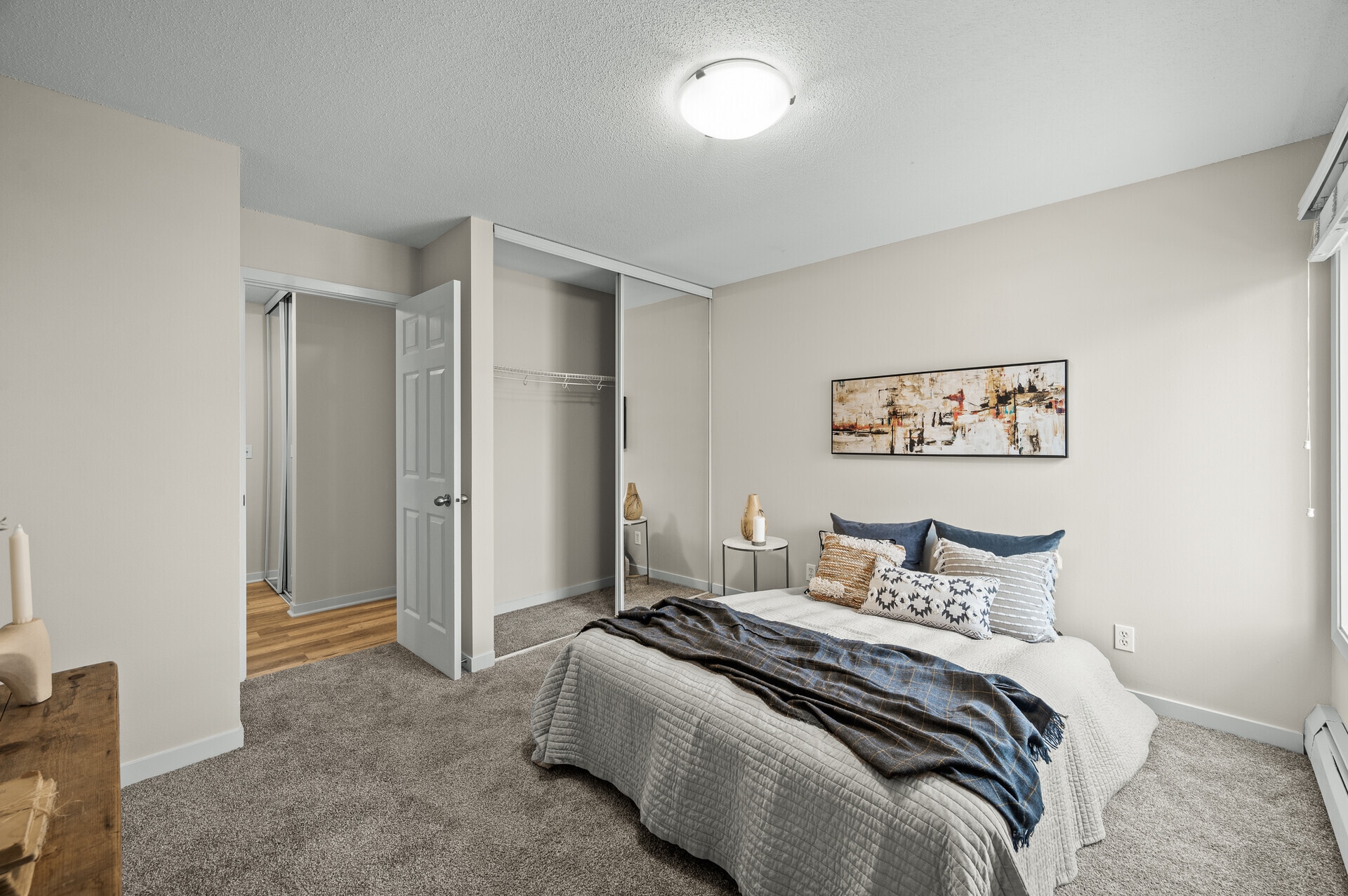 Building Photo - 3729 Snelling Ave