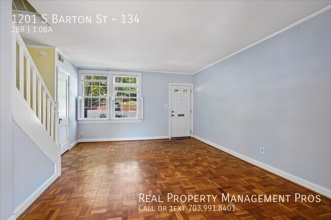 Building Photo - 1201 S Barton St