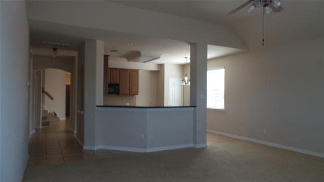 Building Photo - 7105 Sugarplum Dr