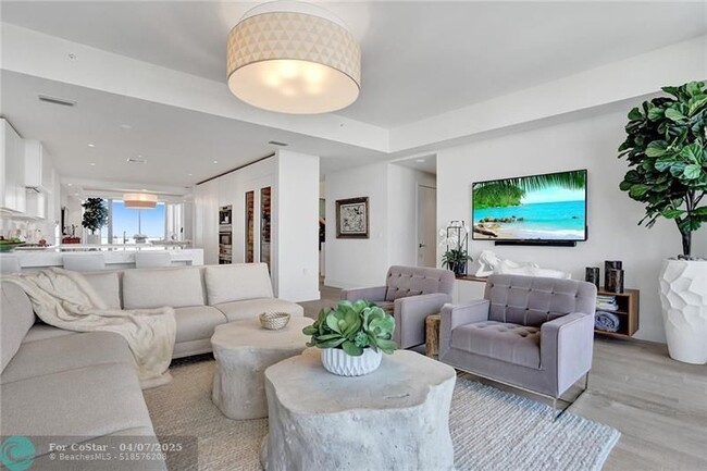 Building Photo - 2200 N Ocean Blvd