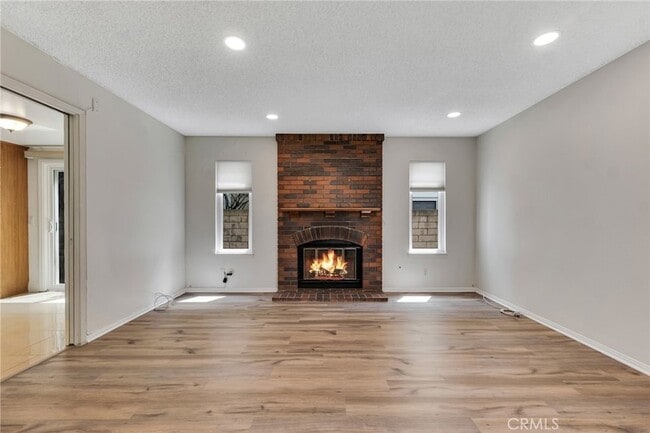 Building Photo - 12160 Crystal Ridge Way