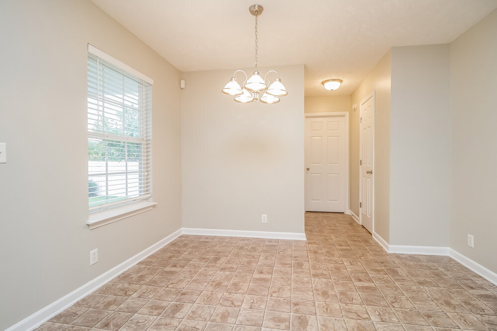 Building Photo - 3746 Maya Dr