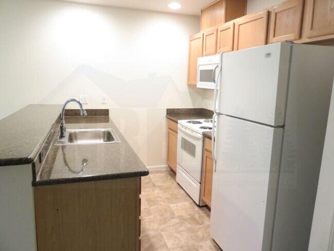 Building Photo - BPoint Properties (4324)