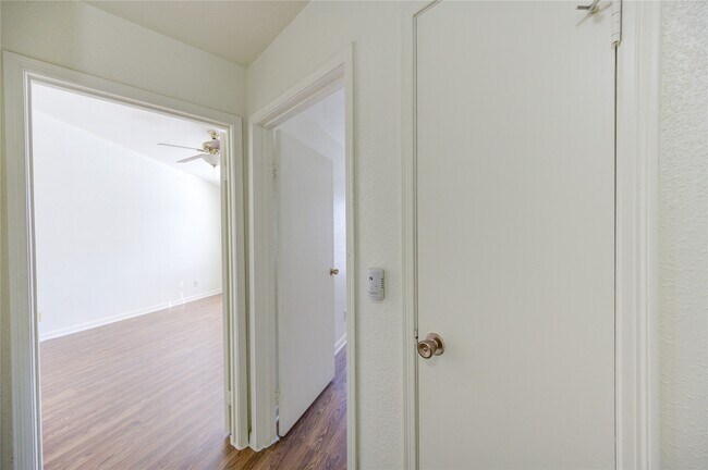 Building Photo - 6500 Sands Point Dr