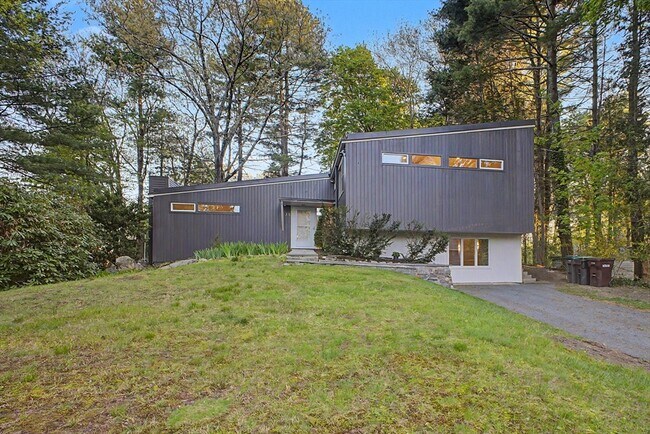 Building Photo - 36 Harmony Hill